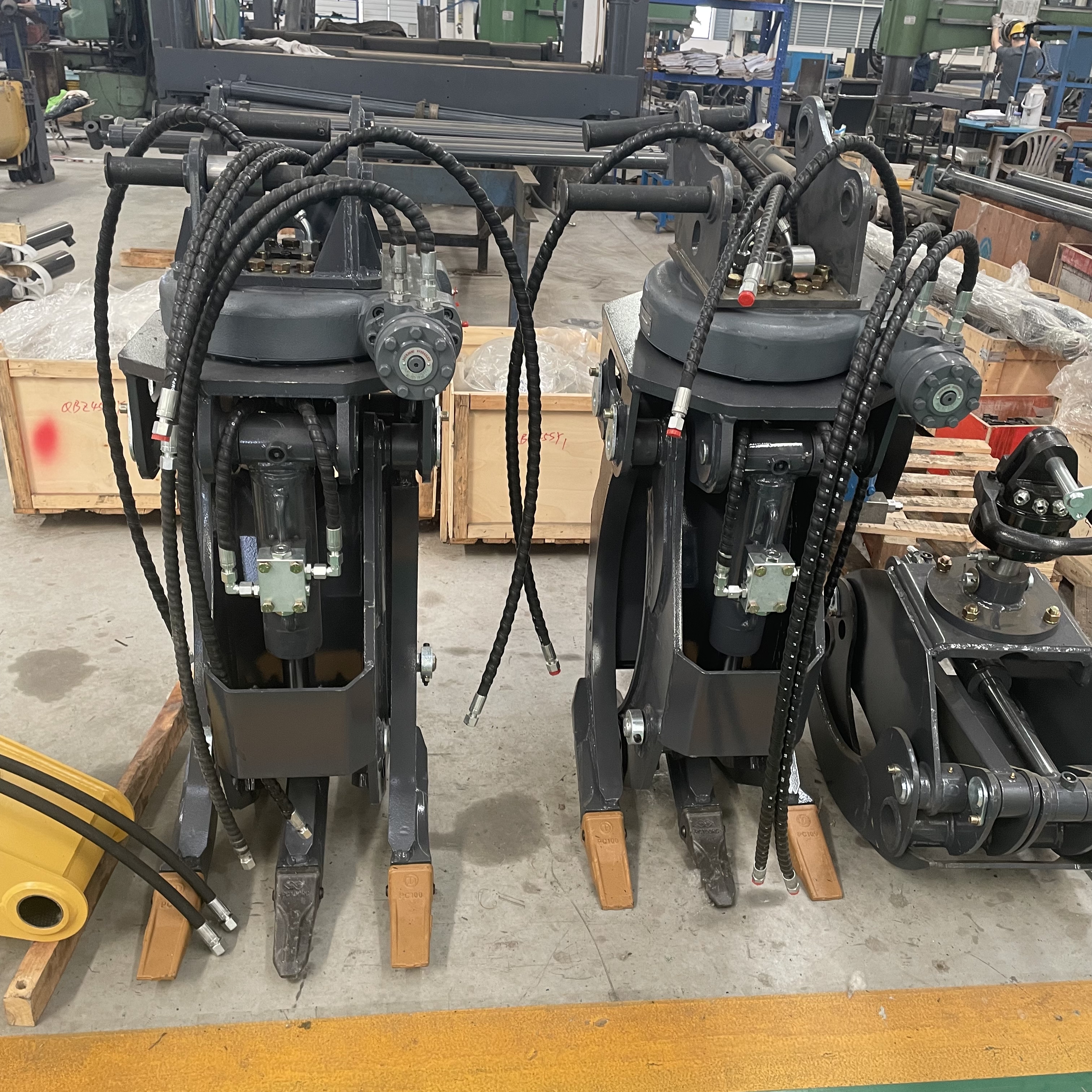 4 Ton Crane Grab Timber Handling ZT040