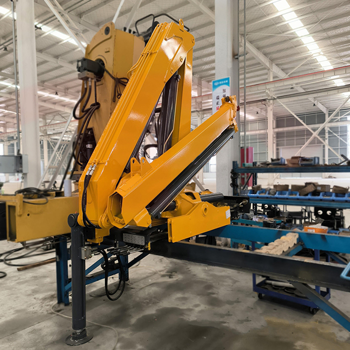 (SQZ84A.2) 4 Ton Knuckle Boom Truck Mounted Crane