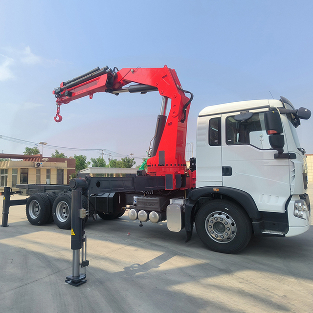 18 Ton Crane Folding Boom Industrial SQZ400A.5