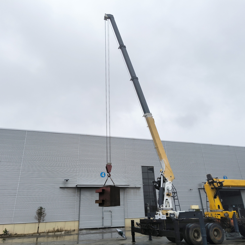 (SQS200A-4) 8 Ton Telescopic Boom Truck Mounted Crane