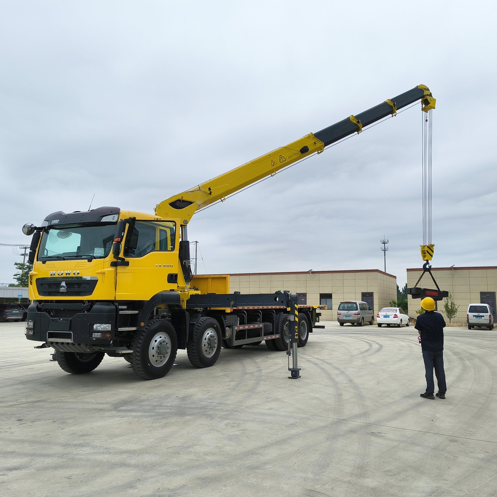 (SQS450) 18 Ton Truck Mounted Telescopic Crane