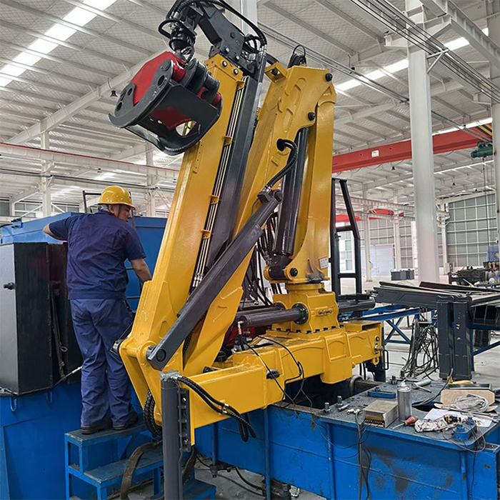 0.8 Ton Timber Crane