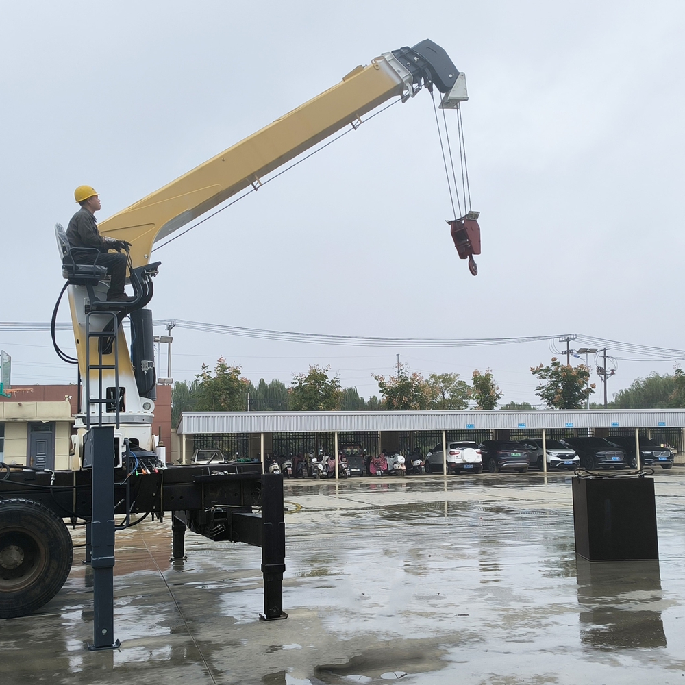 (SQS200A-4) 8 Ton Telescopic Boom Truck Mounted Crane
