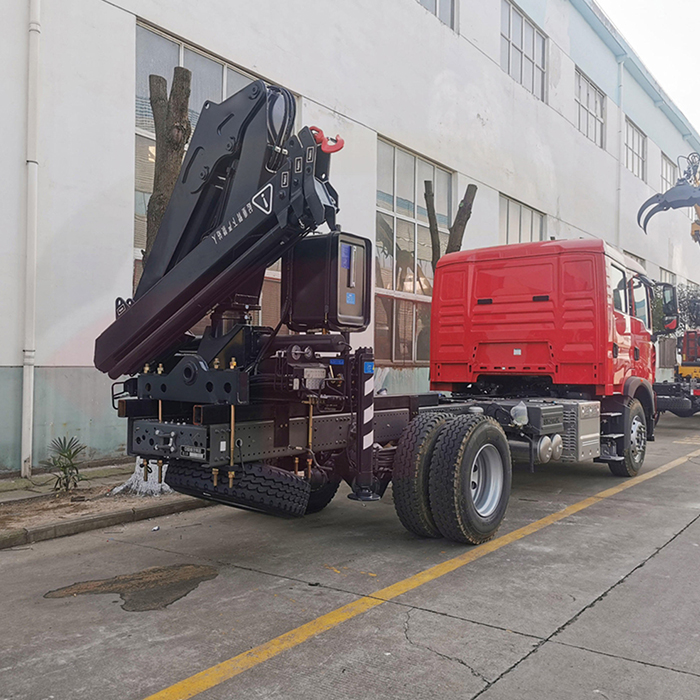 (SQZ105A.2) 5 Ton Knuckle Boom Truck Mounted Crane