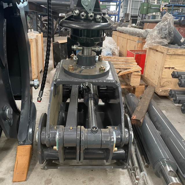 4 Ton Crane Grab Timber Handling ZT040