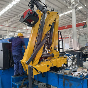 0.8 Ton Timber Crane